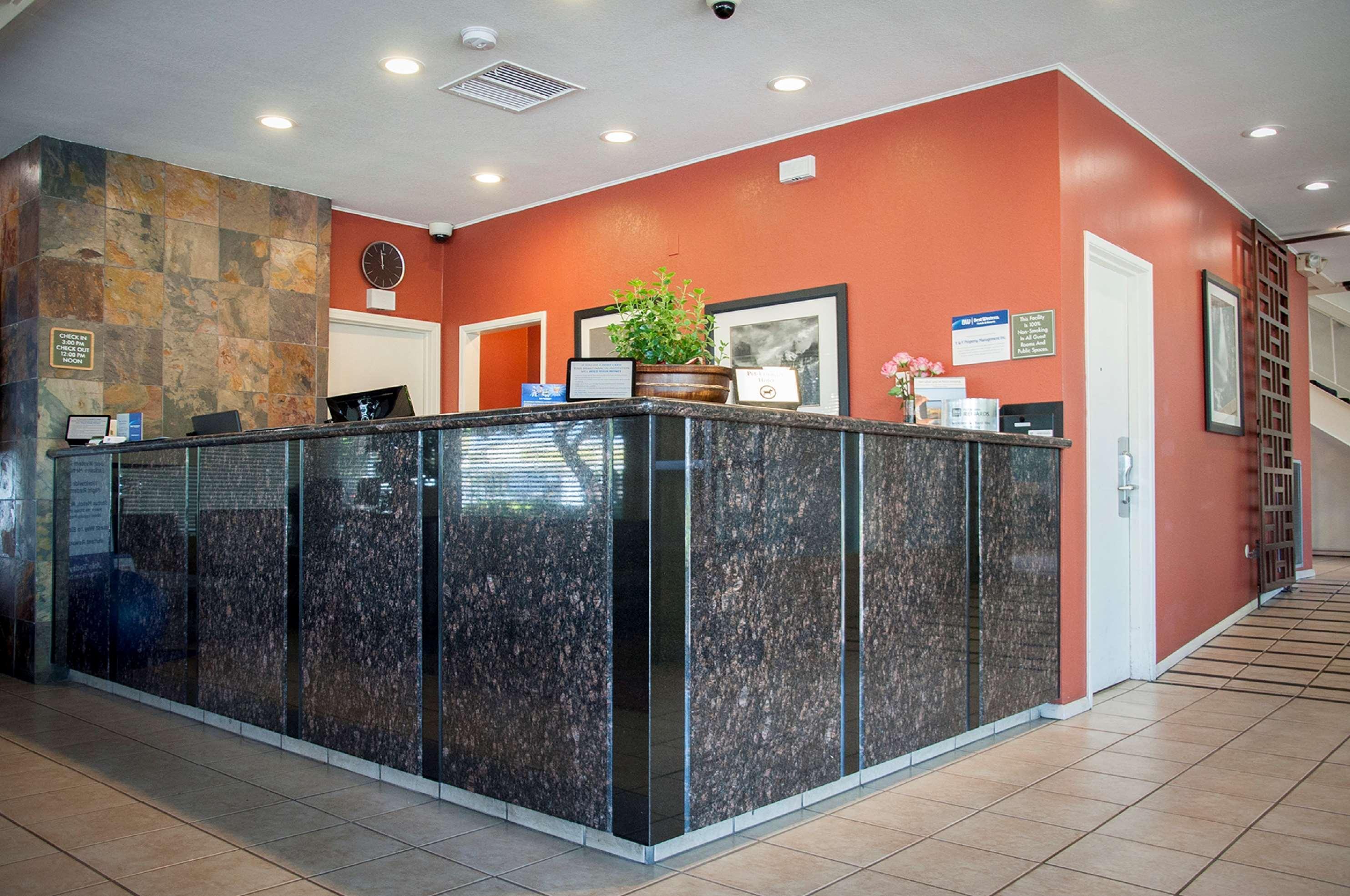 Hotel Western Village 3*