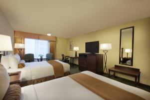 Western Village 3*