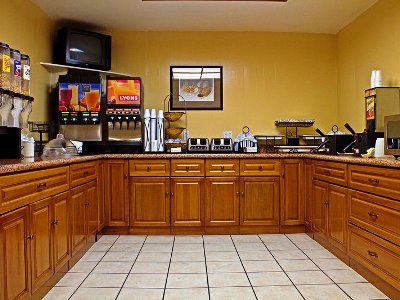 Western Village 3* Fresno
