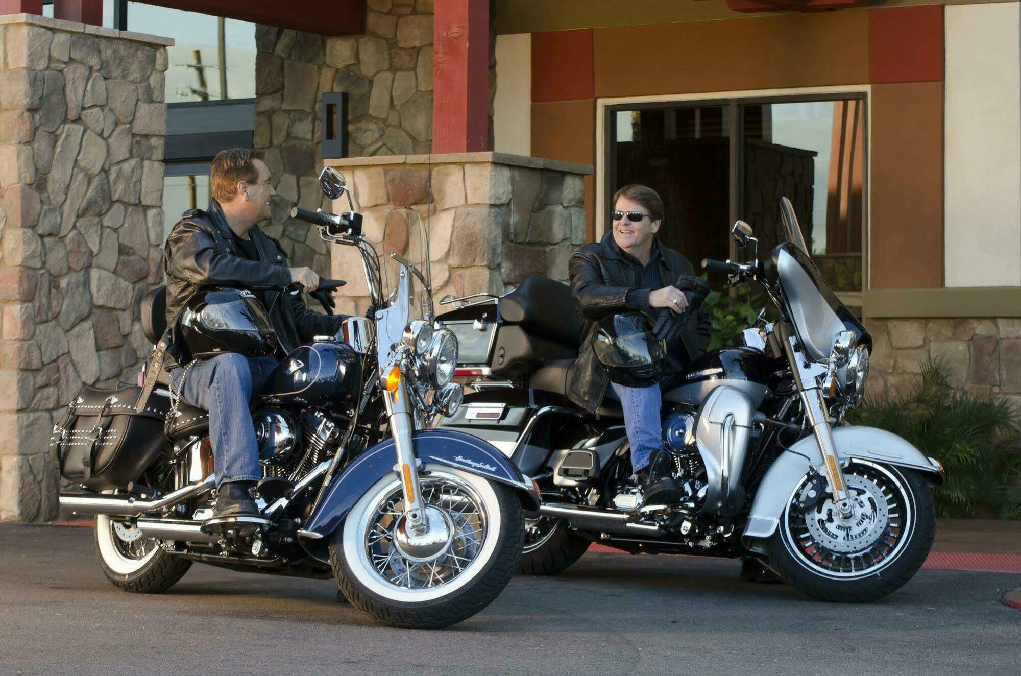 Western Village Hotel Fresno